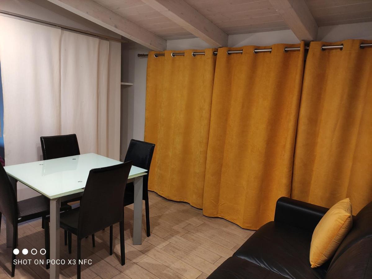 Albergo Diffuso Dimora Rossi B&B Turi Ngoại thất bức ảnh